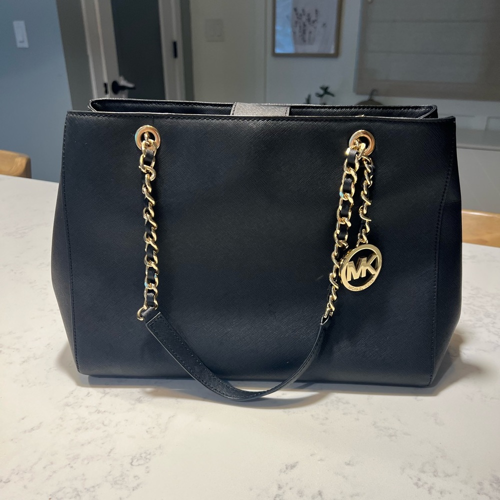 Black Michael Kors Tote